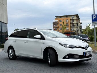 Toyota Auris Hybrid combi / 2016 - 4