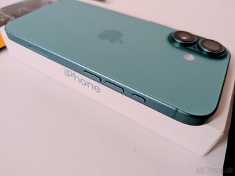 Apple iPhone 16 256GB + velké příslušenství - 4