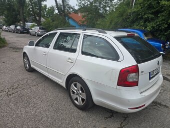 Octavia 1.6 tdi 77kw DSG - 4
