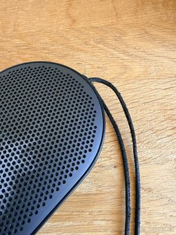Beoplay P2 přenosný reproduktor - 4