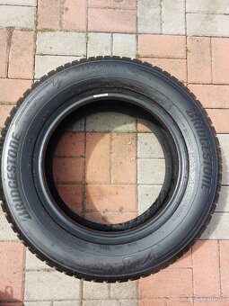 215/65R16 98H 5,5-6MM BRIDGESTONE/DUNLOP - 4