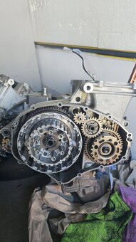 Motor Suzuki GSX-R 1000 L2 - 4