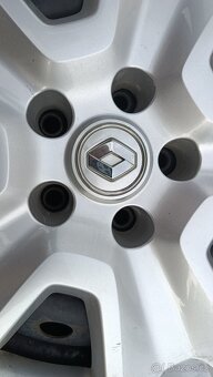 Zimní sada Renault pneu Michelin R16 215/65 98H + disky - 4