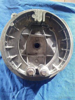 Jawa 250/353,350/354 brzdový štít - 4