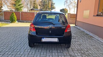 Toyota Yaris, 1.0i / najeto 53 000 KM - 4