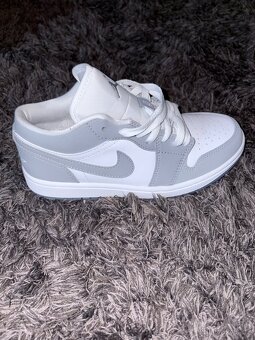 Nike Jordan 1 Low – dámské, vel. 38 - 4