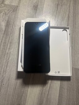 Mobilní telefon Samsung Galaxy A16 5g - 4