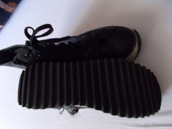 PĚKNÉ KOTNÍKOVE BOTY TAMARIS V.38 TOP STAV - 4