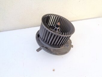 VW Škoda Audi Seat ventilátor topení s regulátorem - 4