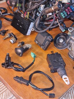 Elektronické díly PEUGEOT SATELIS - 4