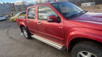 Isuzu d max - 4