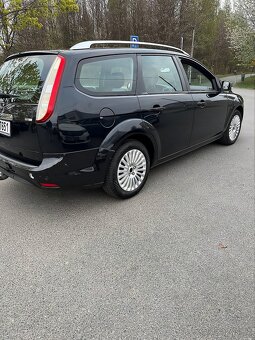 Ford Focus Wagon 1.6 TDCi Titanium - 4