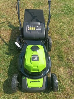 Nová aku sekačka Greenworks s pojezdem - 4