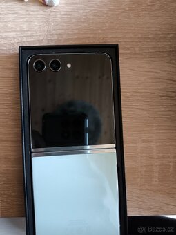 Z Flip 5 8/512 GB - 4