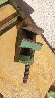 Svěrák - 4