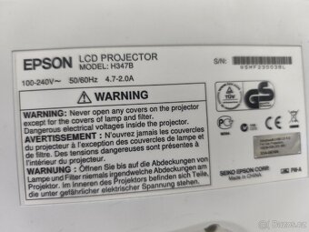 Projektor Epson - 4