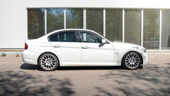 BMW e90 325i - 4