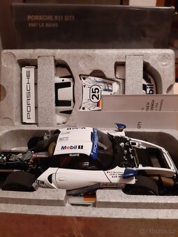 1:18 Autoart Kyosho Okruhove modely. - 4