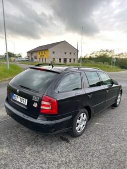 PRODÁM ŠKODA OCTAVIA 2.0 TDI - 4