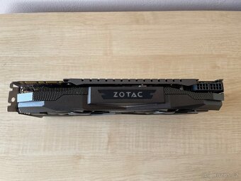 NVidia Geforce GTX 1070 - Zotac AMP 8 GB - 4