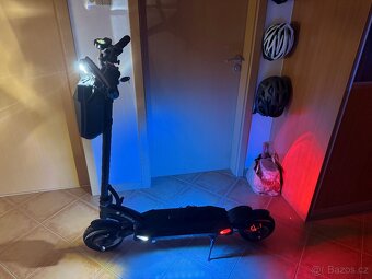 Elektrokoloběžka Kaabo Mantis 10 plus - 4