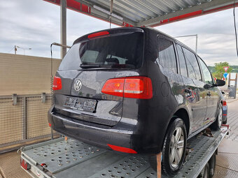 Volkswagen Touran 2015 +4x AluServiska + výpisy z STK - 4