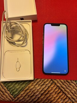 iPhone 13 128 gb černý - 4