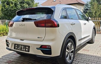 Kia e-Niro 40 kWh 11/2021, 3F, stav nového auta, +DPH - 4
