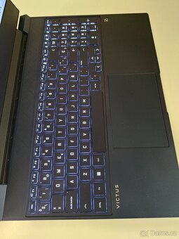 Herní notebook HP Victus 15,RTX 3050,144Hz - 4