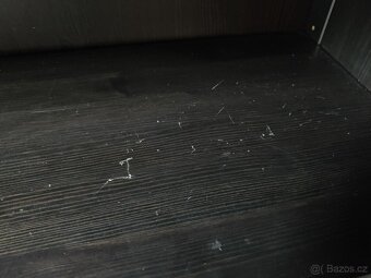 IKEA knihovna Hemnes - 4