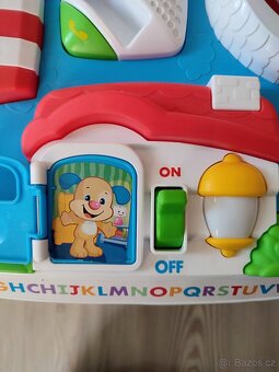 Interaktivní hrací stolek Fisher Price pejsek - 4