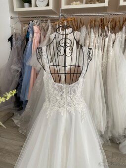 Svatební šaty vel.38-40 - 4