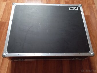 Allen&Heath QU-32 Chrome - 4