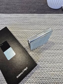 Samsung Galaxy Z Flip 5 512gb Mint - 4