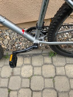 Kolo Carerra Rám 16.Na postavu cca 155-175. Najeto tak 15 km - 4