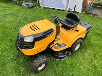 Zahradní traktor Cub Cadet LT2 NR92 - 4