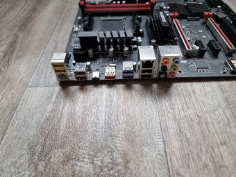 Základní deska Gigabyte GA-970-Gaming - 4