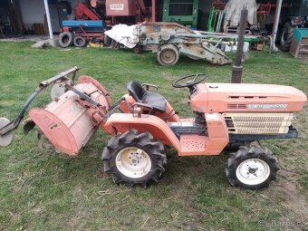 KUBOTA B1200 4x4 - 4