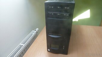 starší Pc bez HDD - 4