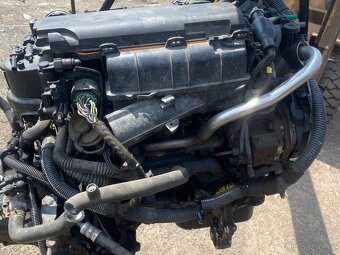 Motor 1,4hdi 8HX - 4