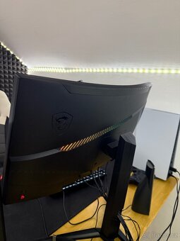 Prodám MSI monitor - 4
