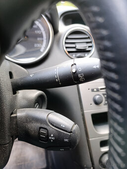 Peugeot 308 - 4