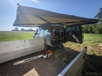 Spací vestavba z hliníku plus matrace na miru. - 4