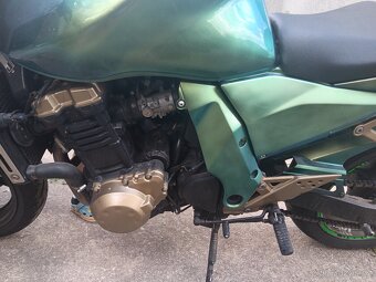 Kawasaki z750 - 4