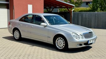 Mercedes-Benz Třídy E //220CDi//110kW//ELEGANCE//TOP STAV// - 4