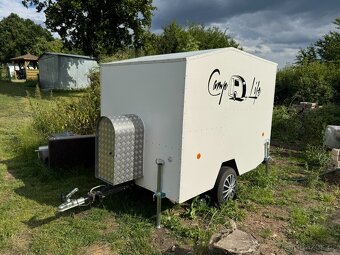 Vybavený minikaravan - 4