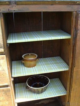 Potravinová skříň - 4