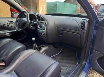 Ford Puma 1.7 16V 92 kW Recaro - 4