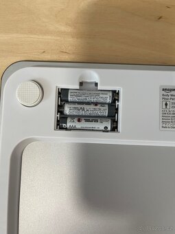 Digitální váha Amazon Basics - 4