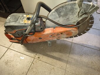 Okružní motorová pila Husqvarna - 4